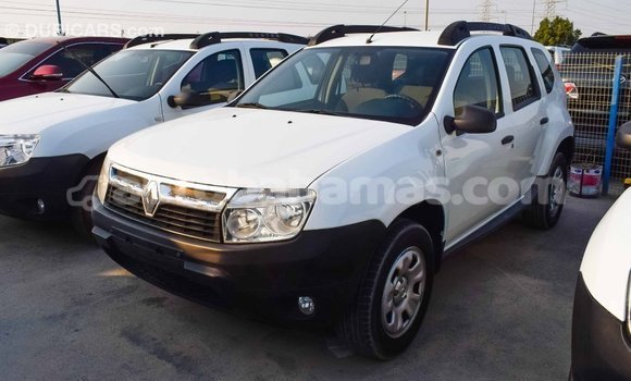 Buy Import Renault Duster White Car in Import - Dubai in Abaco Buy Import Renault Duster White Car in Import - Dubai in Abaco