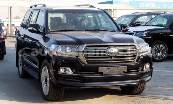 Buy Import Toyota Land Cruiser Black Car in Import - Dubai in Abaco Buy Import Toyota Land Cruiser Black Car in Import - Dubai in Abaco