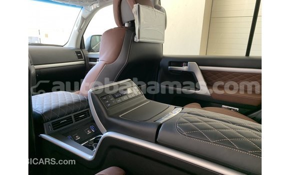 Buy Import Toyota Land Cruiser Black Car in Import - Dubai in Abaco Buy Import Toyota Land Cruiser Black Car in Import - Dubai in Abaco