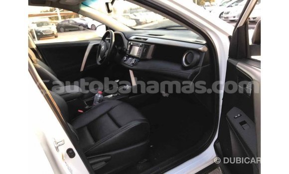 Buy Import Toyota HiAce White Truck in Import - Dubai in Abaco Buy Import Toyota HiAce White Truck in Import - Dubai in Abaco