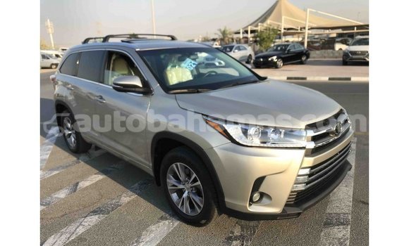 Buy Import Toyota Highlander Other Car in Import - Dubai in Abaco Buy Import Toyota Highlander Other Car in Import - Dubai in Abaco