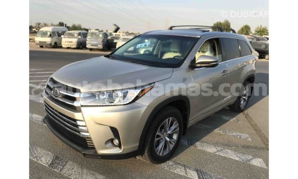 Buy Import Toyota Highlander Other Car in Import - Dubai in Abaco Buy Import Toyota Highlander Other Car in Import - Dubai in Abaco