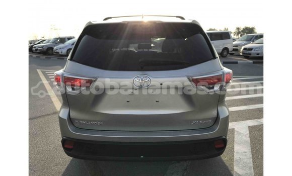 Buy Import Toyota Highlander Other Car in Import - Dubai in Abaco Buy Import Toyota Highlander Other Car in Import - Dubai in Abaco