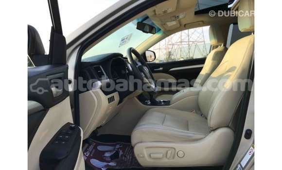 Buy Import Toyota Highlander Other Car in Import - Dubai in Abaco Buy Import Toyota Highlander Other Car in Import - Dubai in Abaco