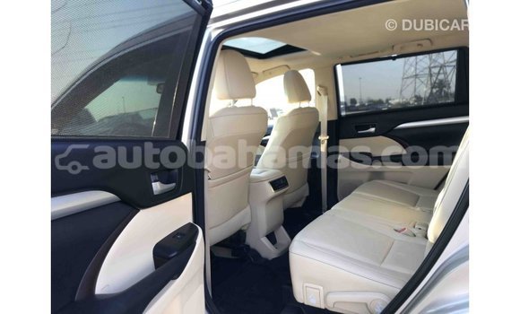 Buy Import Toyota Highlander Other Car in Import - Dubai in Abaco Buy Import Toyota Highlander Other Car in Import - Dubai in Abaco