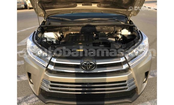 Buy Import Toyota Highlander Other Car in Import - Dubai in Abaco Buy Import Toyota Highlander Other Car in Import - Dubai in Abaco
