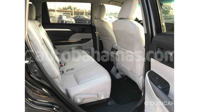 Big with watermark toyota highlander abaco import dubai 1334