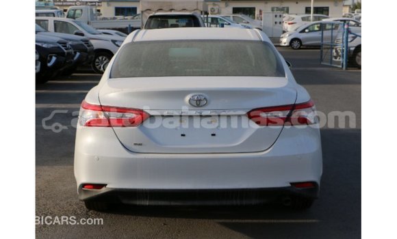 Buy Import Toyota Camry White Car in Import - Dubai in Abaco Buy Import Toyota Camry White Car in Import - Dubai in Abaco
