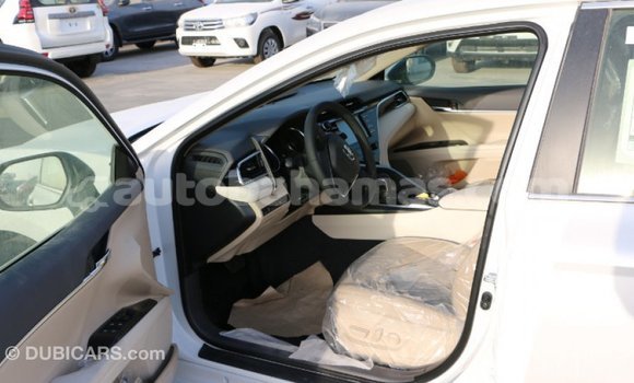 Buy Import Toyota Camry White Car in Import - Dubai in Abaco Buy Import Toyota Camry White Car in Import - Dubai in Abaco
