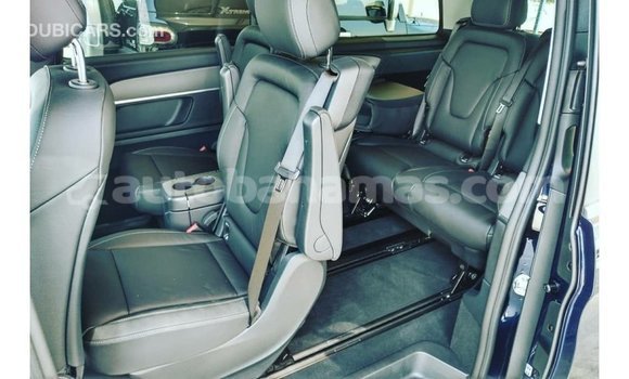 Buy Import Mercedes-Benz 250 Black Car in Import - Dubai in Abaco Buy Import Mercedes-Benz 250 Black Car in Import - Dubai in Abaco