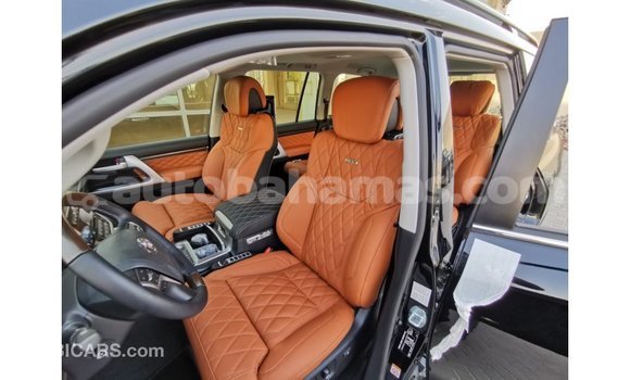 Buy Import Toyota Land Cruiser Black Car in Import - Dubai in Abaco Buy Import Toyota Land Cruiser Black Car in Import - Dubai in Abaco