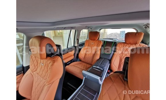 Buy Import Toyota Land Cruiser Black Car in Import - Dubai in Abaco Buy Import Toyota Land Cruiser Black Car in Import - Dubai in Abaco
