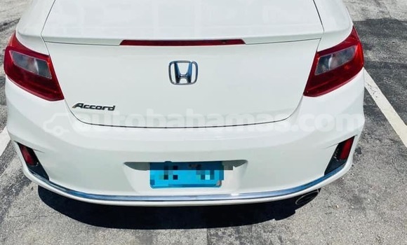 Buy Used Honda Accord White Car in Freetown in Eleuthera Buy Used Honda Accord White Car in Freetown in Eleuthera