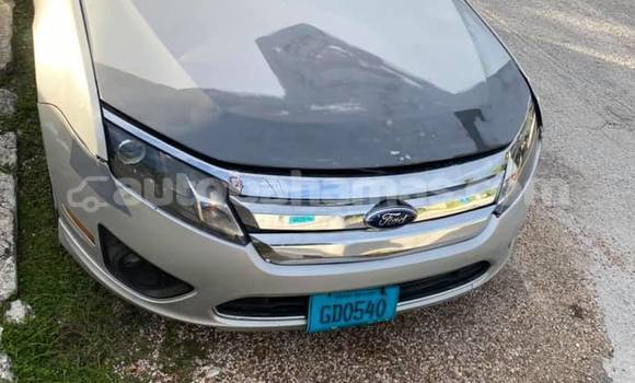Buy Used Ford Fusion Silver Car in Freetown in Eleuthera