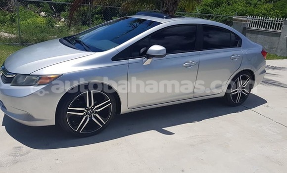 Buy Used Honda Civic Silver Car in Freetown in Eleuthera