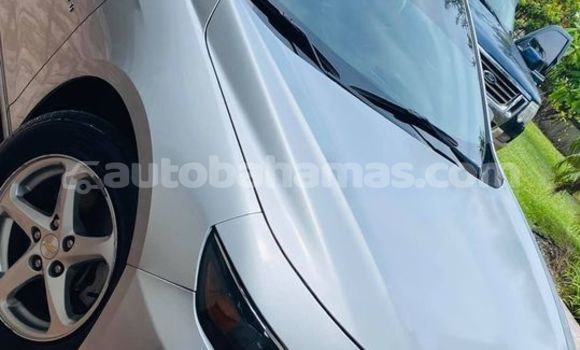 Buy Used Chevrolet Malibu Silver Car in Freetown in Eleuthera