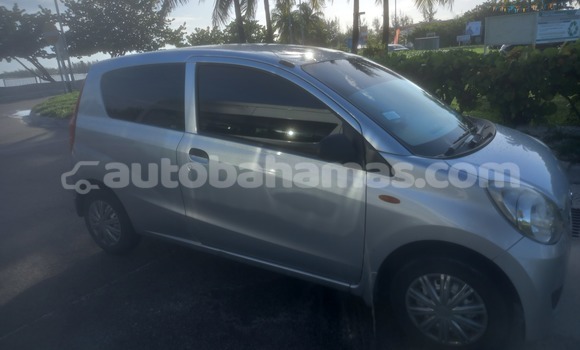 Buy Used Daihatsu Mira Silver Car in Alice Town in Biminis Buy Used Daihatsu Mira Silver Car in Alice Town in Biminis