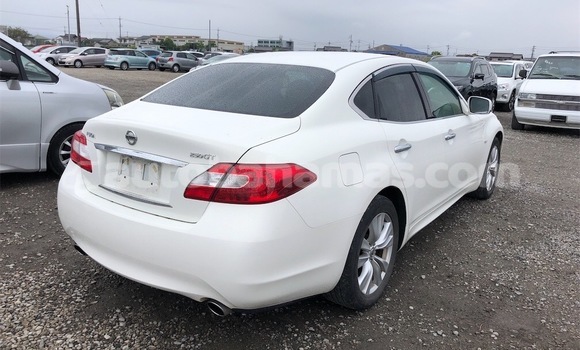 Buy Import Nissan Fuga White Car in Nicholls Town in Andros Buy Import Nissan Fuga White Car in Nicholls Town in Andros