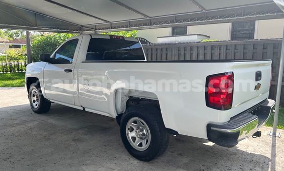 Buy Used Chevrolet Silverado White Car in Marsh Harbour in Abaco Buy Used Chevrolet Silverado White Car in Marsh Harbour in Abaco