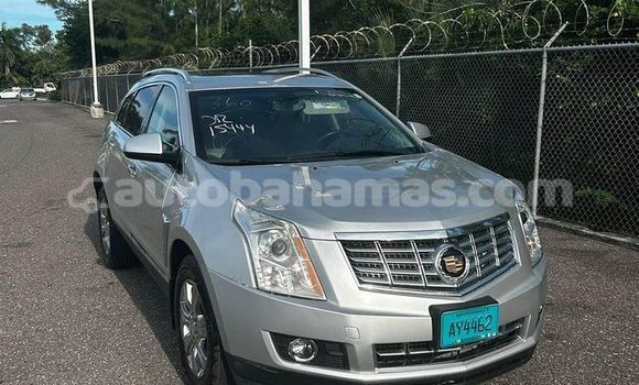 Buy Used Cadillac XT5 Other Car in Marsh Harbour in Abaco