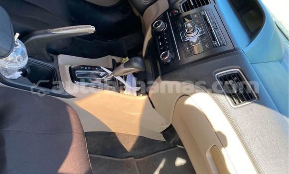 Buy Used Honda Civic White Car in Nicholls Town in Andros Buy Used Honda Civic White Car in Nicholls Town in Andros