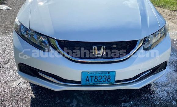 Buy Used Honda Civic White Car in Nicholls Town in Andros Buy Used Honda Civic White Car in Nicholls Town in Andros