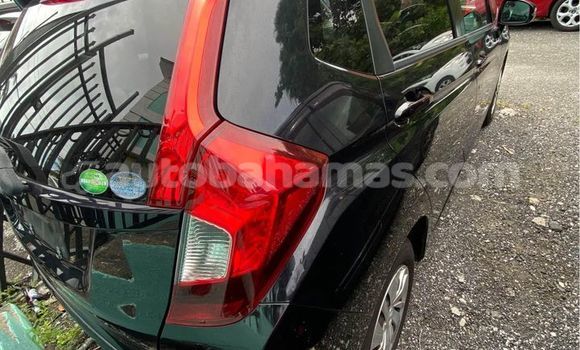 Buy Used Honda FIT Black Car in Marsh Harbour in Abaco Buy Used Honda FIT Black Car in Marsh Harbour in Abaco