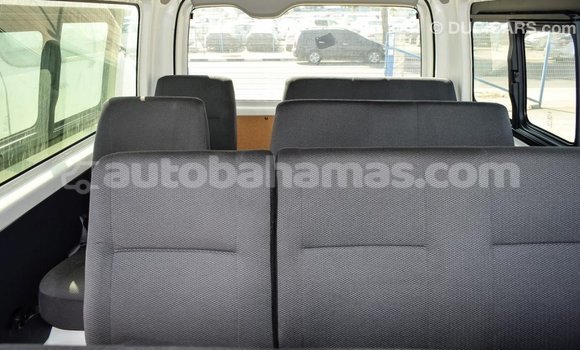 Buy Import Toyota Hiace White Car in Import - Dubai in Abaco Buy Import Toyota Hiace White Car in Import - Dubai in Abaco