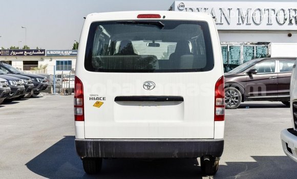 Buy Import Toyota Hiace White Car in Import - Dubai in Abaco Buy Import Toyota Hiace White Car in Import - Dubai in Abaco