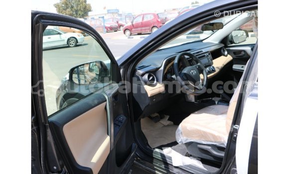 Buy Import Toyota HiAce Other Truck in Import - Dubai in Abaco Buy Import Toyota HiAce Other Truck in Import - Dubai in Abaco