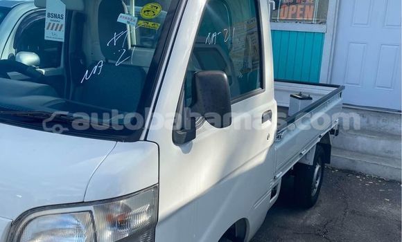 Buy Used Subaru Sambar White Car in Marsh Harbour in Abaco Buy Used Subaru Sambar White Car in Marsh Harbour in Abaco
