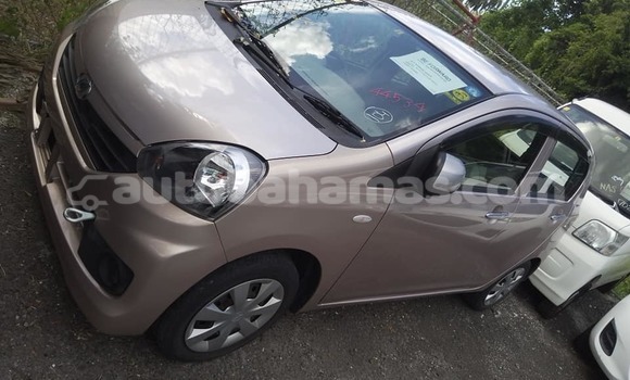 Buy Used Daihatsu Mira Other Car in Marsh Harbour in Abaco