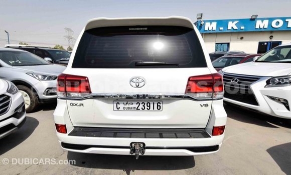 Buy Import Toyota Land Cruiser White Car in Import - Dubai in Abaco Buy Import Toyota Land Cruiser White Car in Import - Dubai in Abaco