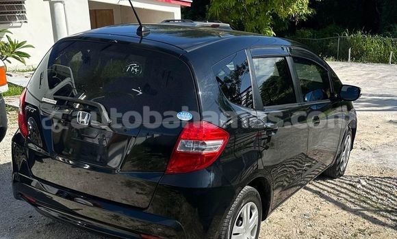 Buy Used Honda FIT Black Car in Marsh Harbour in Abaco Buy Used Honda FIT Black Car in Marsh Harbour in Abaco