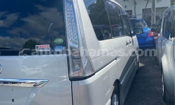 Buy Used Nissan Serena Other Car in Import - Dubai in Abaco Buy Used Nissan Serena Other Car in Import - Dubai in Abaco