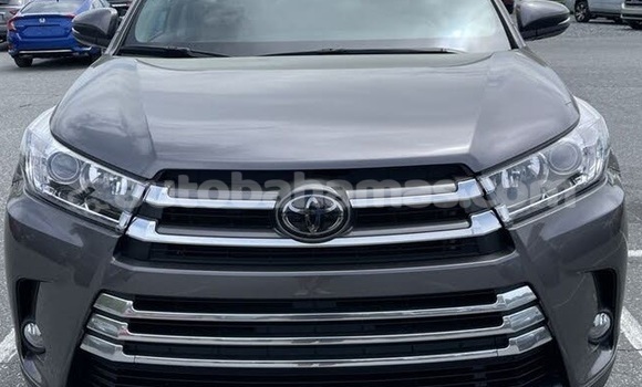 Buy Used Toyota Highlander Other Car in Marsh Harbour in Abaco Buy Used Toyota Highlander Other Car in Marsh Harbour in Abaco