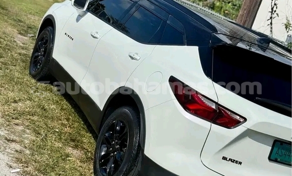 Buy Used Chery Bonus (A13) White Car in Marsh Harbour in Abaco