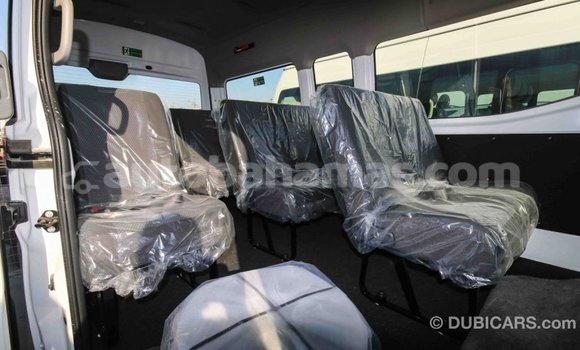Buy Import Nissan Evalia White Truck in Import - Dubai in Abaco Buy Import Nissan Evalia White Truck in Import - Dubai in Abaco