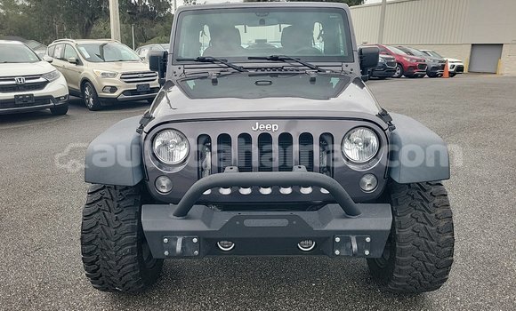 Buy Used Jeep Wrangler Silver Car in Marsh Harbour in Abaco Buy Used Jeep Wrangler Silver Car in Marsh Harbour in Abaco