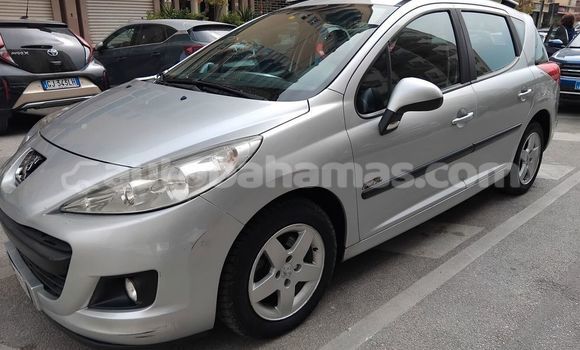 Buy Used Land Rover Range Rover Sport Black Car in Nicholls Town in Andros