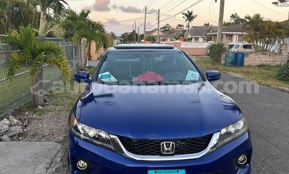 Buy Used Honda Accord Blue Car in Freetown in Eleuthera