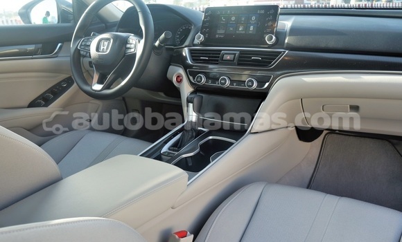 Buy Used Honda Accord White Car in Marsh Harbour in Abaco Buy Used Honda Accord White Car in Marsh Harbour in Abaco