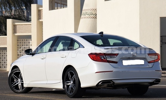 Buy Used Honda Accord White Car in Marsh Harbour in Abaco Buy Used Honda Accord White Car in Marsh Harbour in Abaco