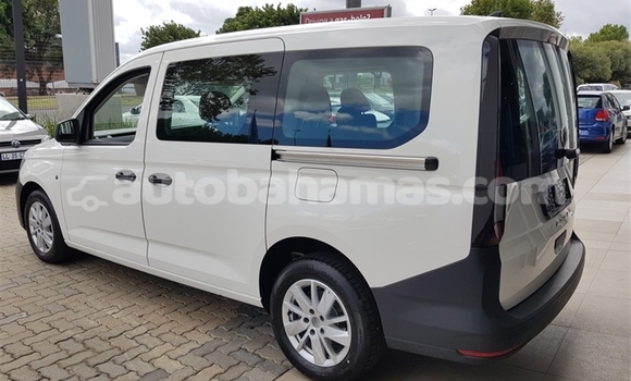 Buy Used Volkswagen Caddy White Car in Freetown in Eleuthera Buy Used Volkswagen Caddy White Car in Freetown in Eleuthera