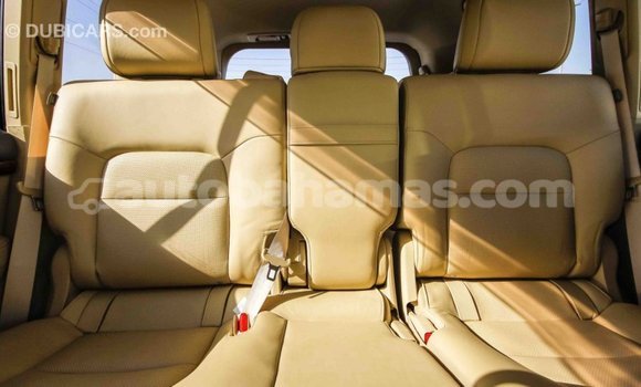 Buy Import Toyota Land Cruiser White Car in Import - Dubai in Abaco Buy Import Toyota Land Cruiser White Car in Import - Dubai in Abaco
