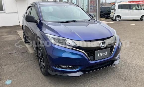 Buy Used Honda Vezel Blue Car in Coopers Town in Abaco Buy Used Honda Vezel Blue Car in Coopers Town in Abaco