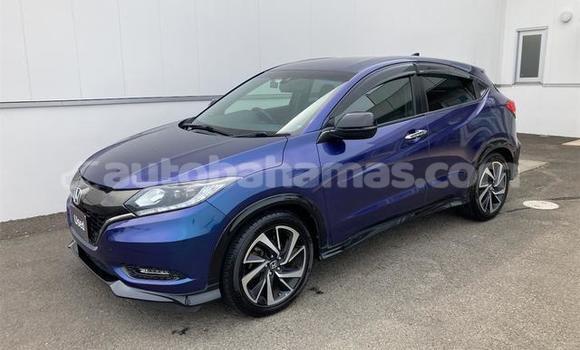 Buy Used Honda Vezel Blue Car in Coopers Town in Abaco Buy Used Honda Vezel Blue Car in Coopers Town in Abaco