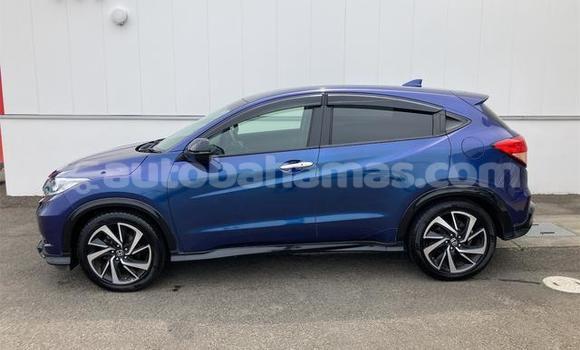 Buy Used Honda Vezel Blue Car in Coopers Town in Abaco Buy Used Honda Vezel Blue Car in Coopers Town in Abaco