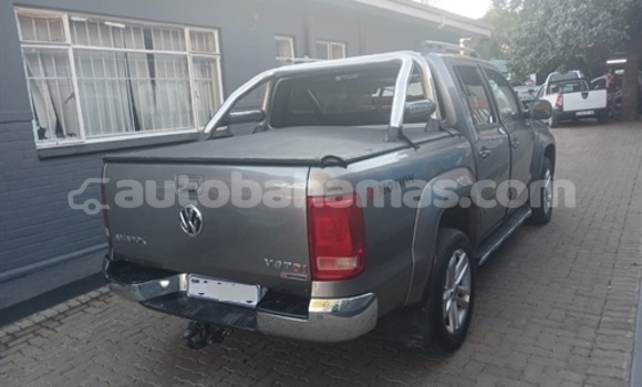Buy Used Volkswagen Amarok Blue Car in Freetown in Eleuthera Buy Used Volkswagen Amarok Blue Car in Freetown in Eleuthera