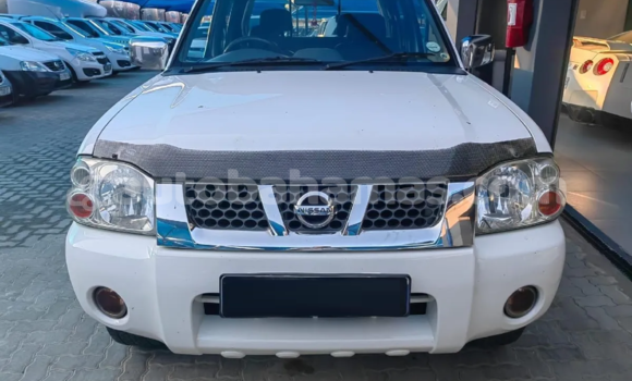 Buy Used Nissan NP 300 White Car in Freetown in Eleuthera Buy Used Nissan NP 300 White Car in Freetown in Eleuthera